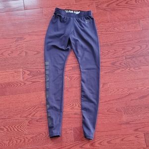 Nike Leg-A-See Leggings